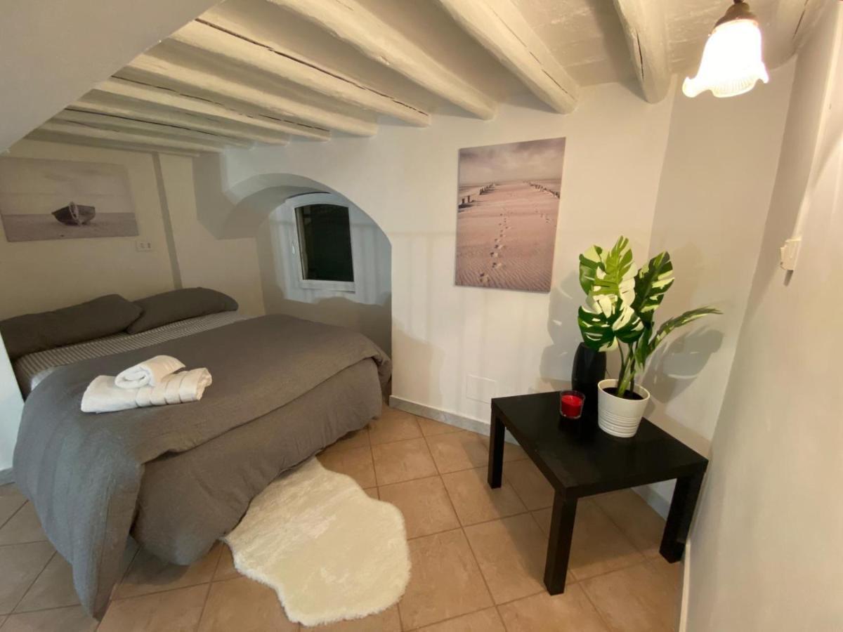 Sweet Chloe Apartment Roma Exterior foto